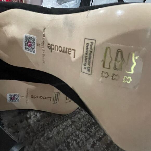 Larroudé Closed Pointed Toe Comfort Kate Boot In Black Suede Leather Size 9 NWOB - Picture 12 of 12